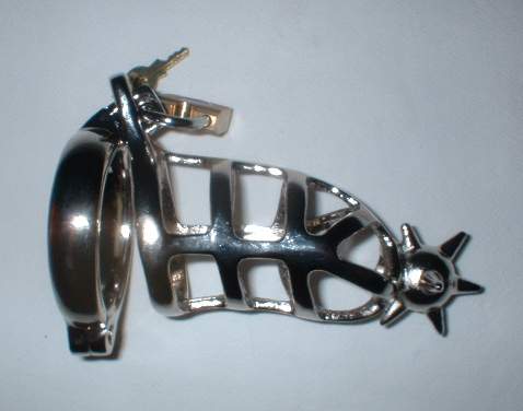 Cage de chastet� m�tal "fl�o d'arme"