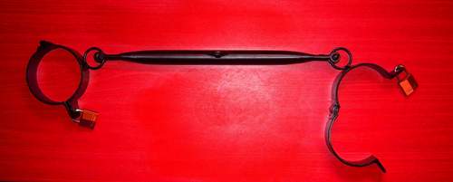 Ensemble menottes barre d'�cartement